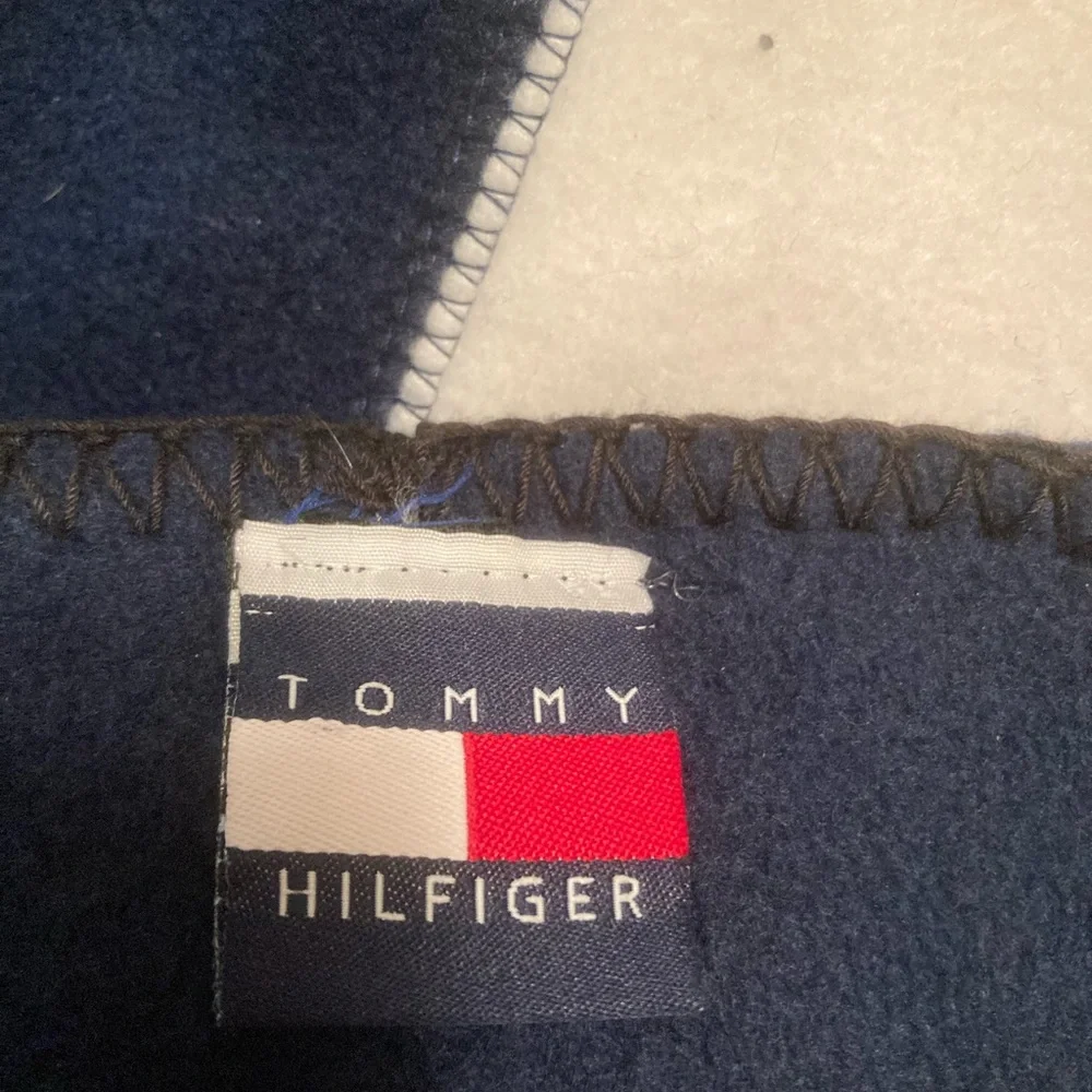 Vintage unisex Tommy Hilfiger scarf